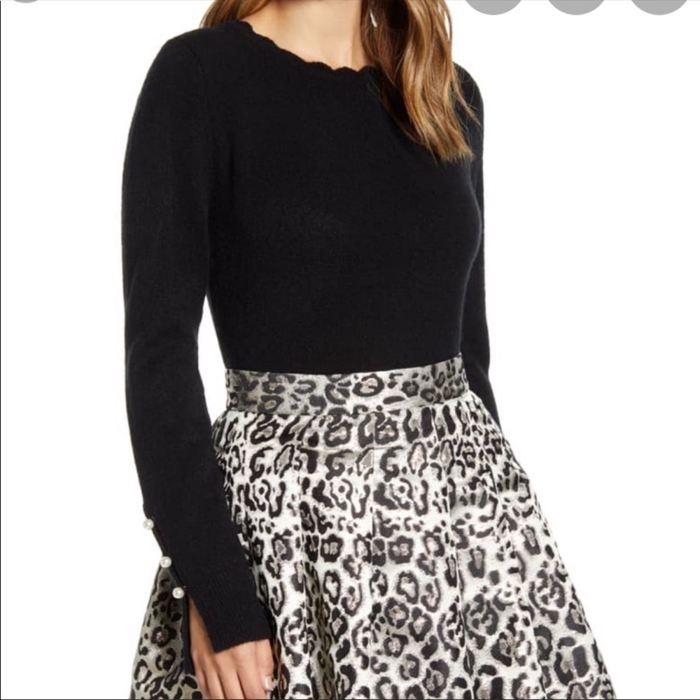Rachel Parcell | Scallop Crew Neck Pearl Sweater
